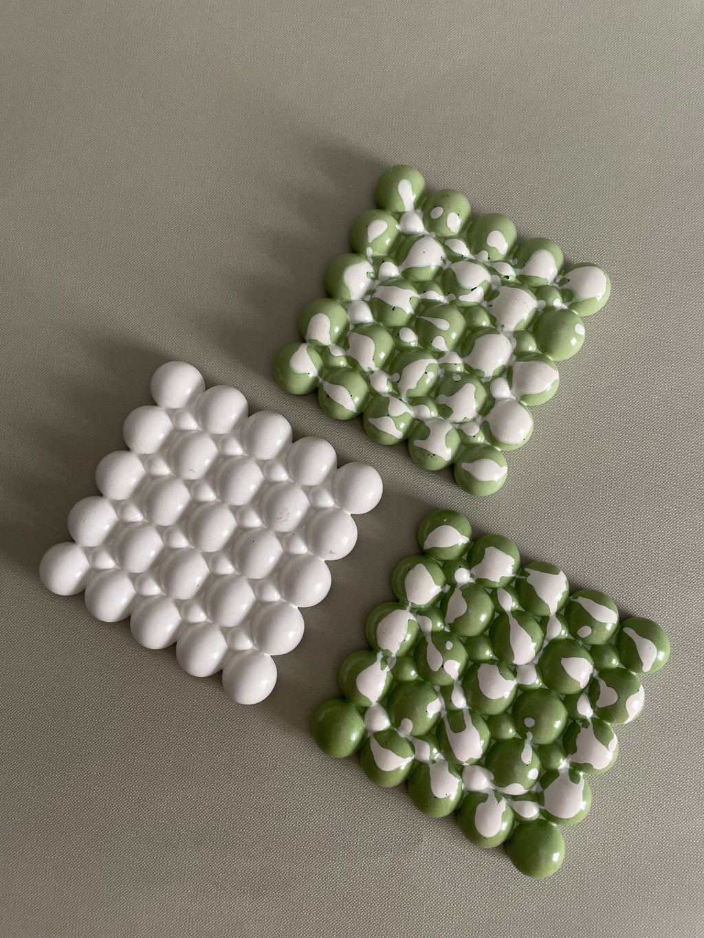 Bubbly coasters (green) "Set of 4"