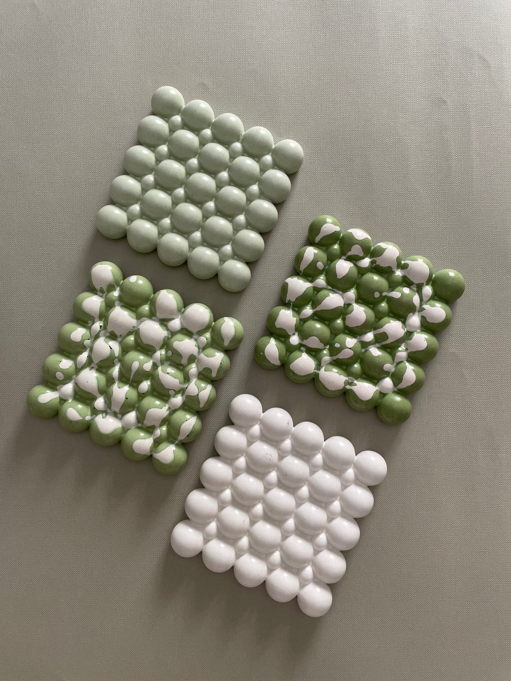 Bubbly coasters (green) "Set of 4"