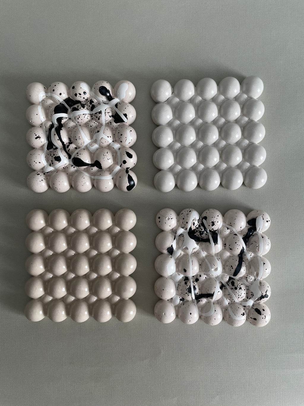 Bubbly coasters (beige) "Set of 4"