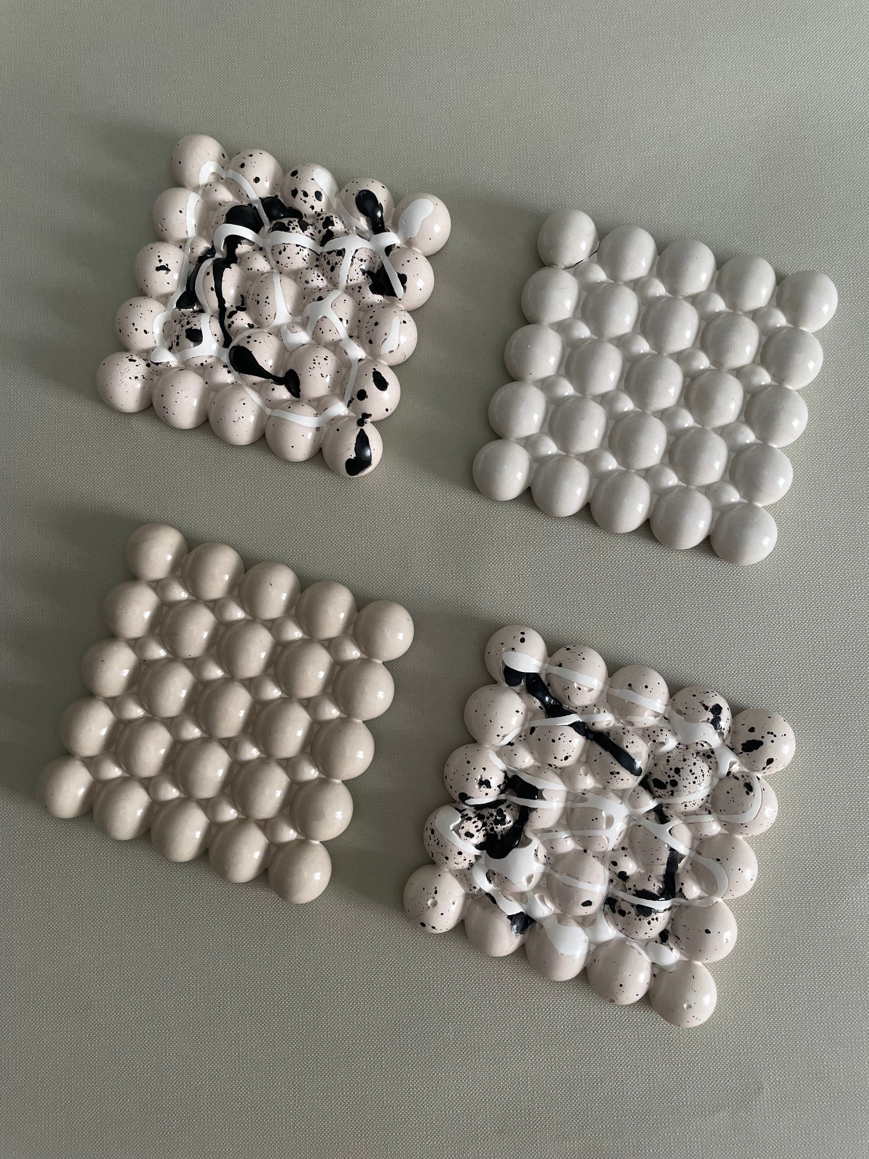Bubbly coasters (beige) "Set of 4"