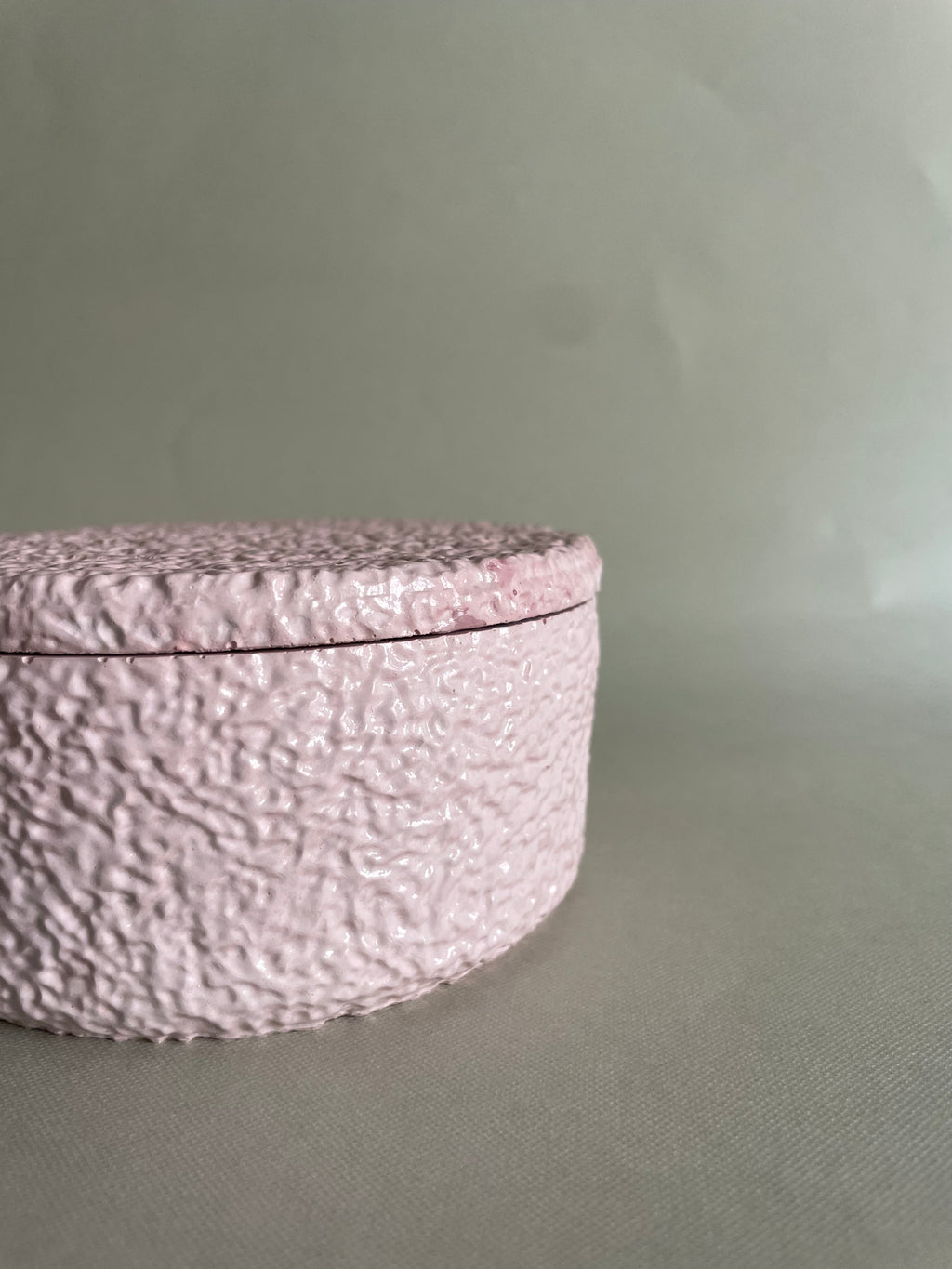 Textured pink wide Jar