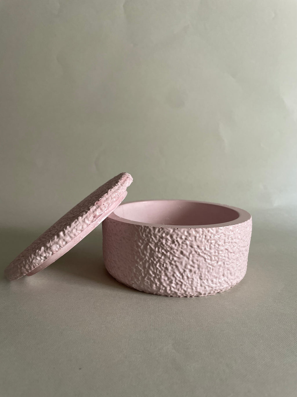 Textured pink wide Jar