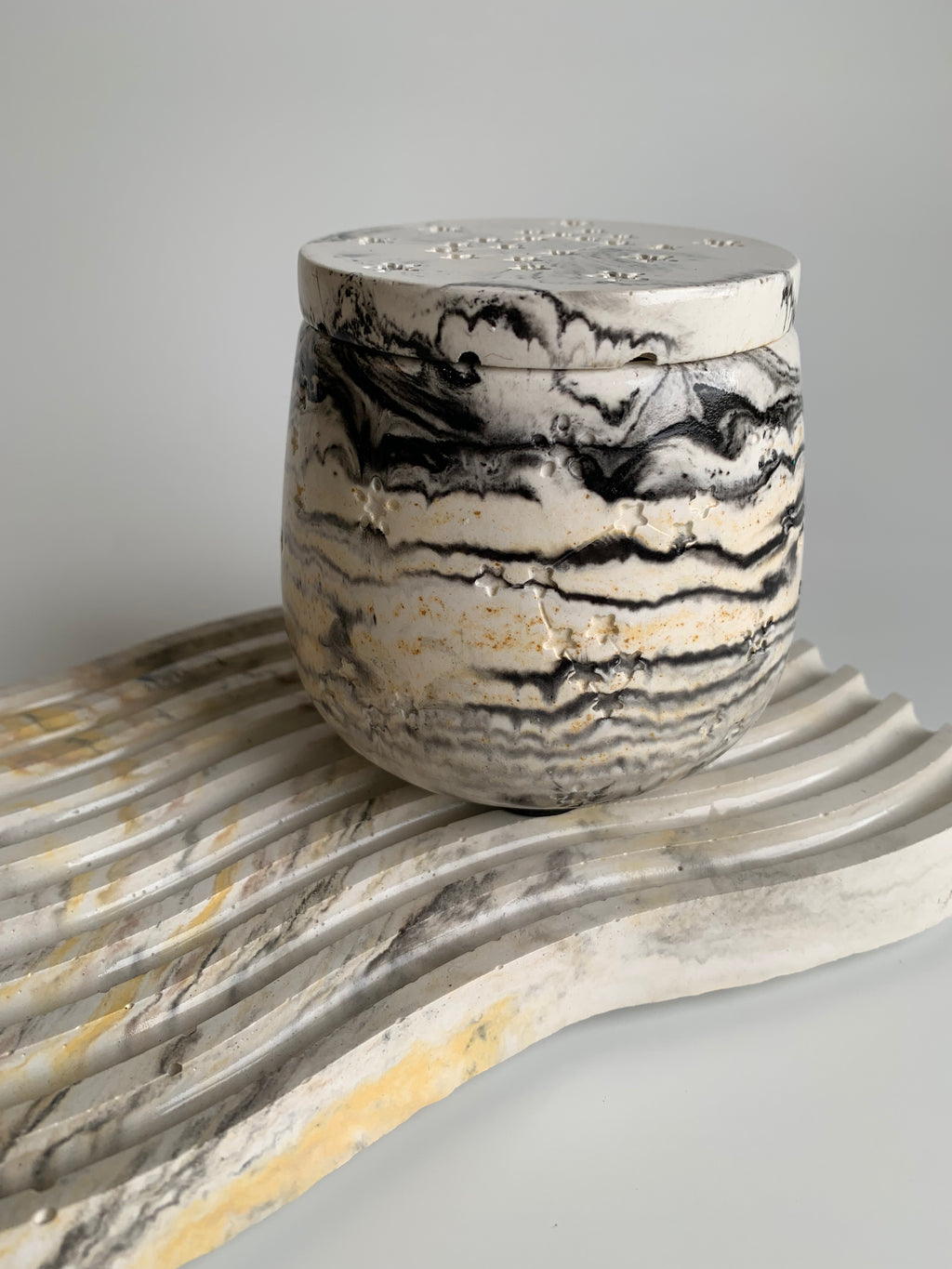 Vanity set | Black, white, & yellow marble