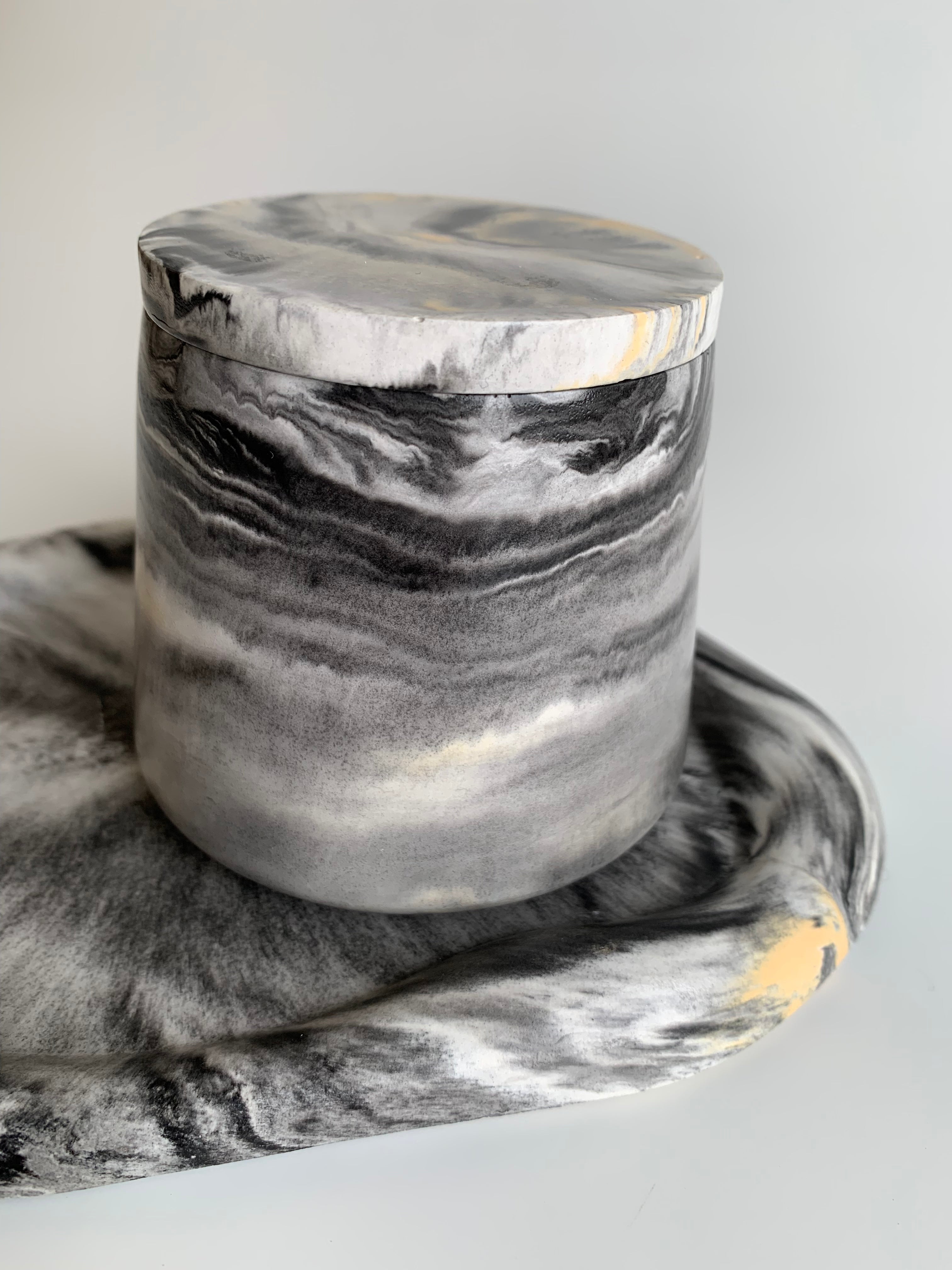 Vanity set | black, white, yellow colors