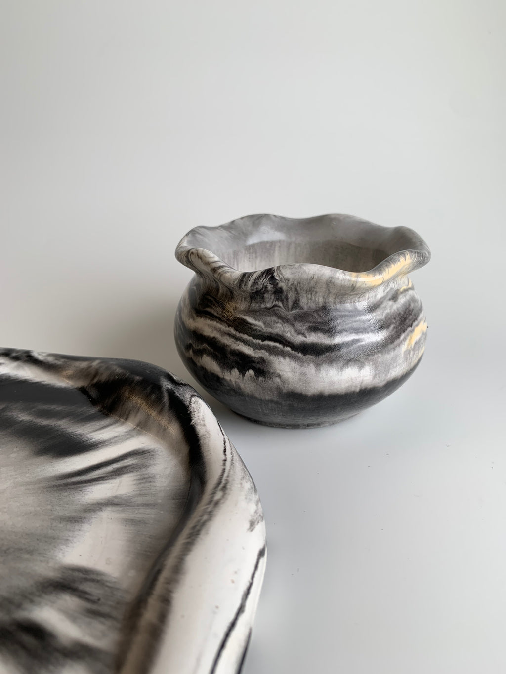 Vanity set | Black, white, & yellow marble