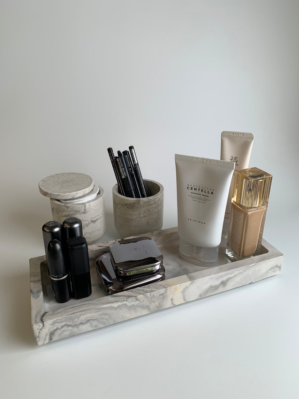 Marble vanity set | black, white, & hint of yellow