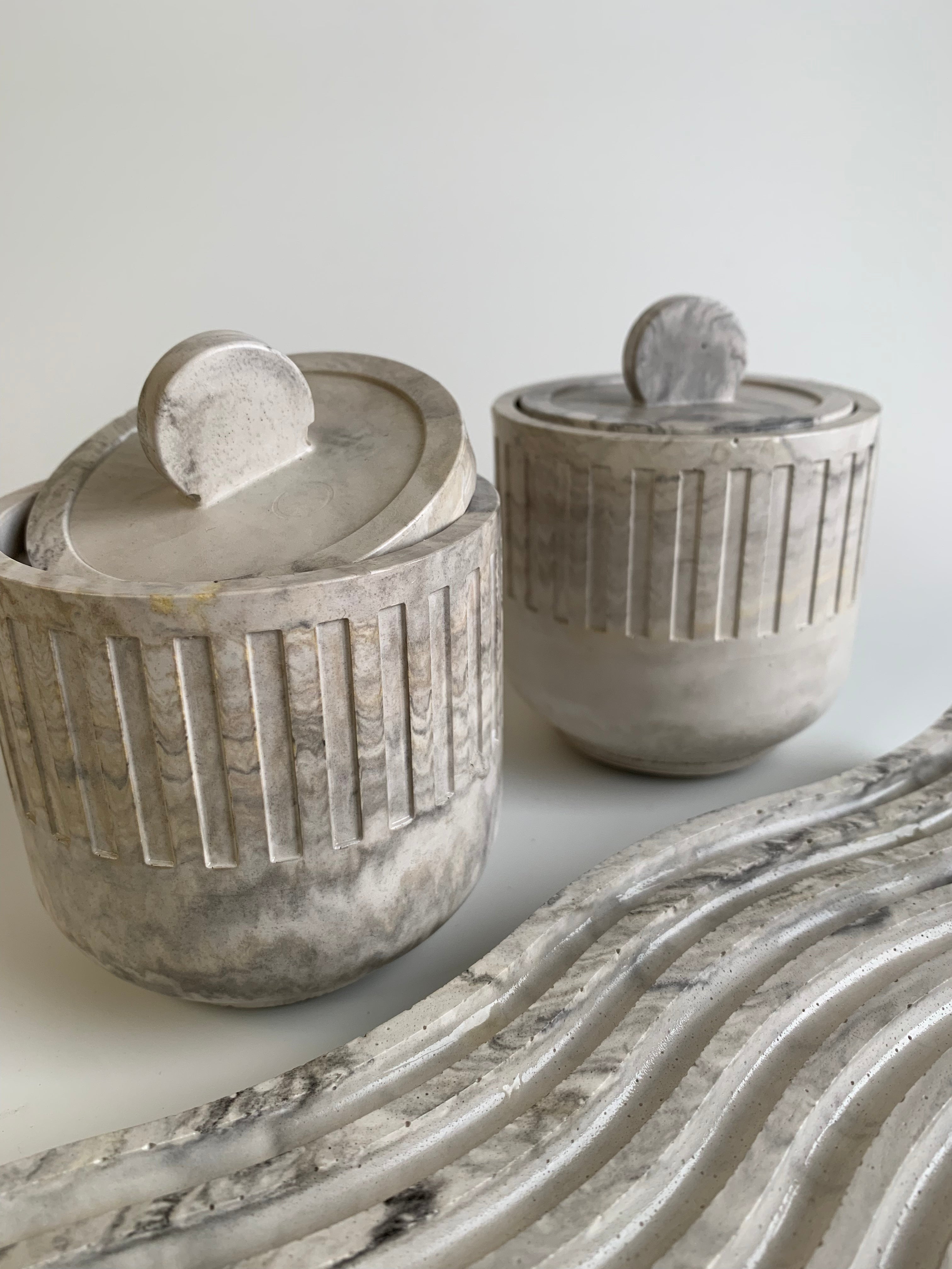 Vanity set | black & white colors