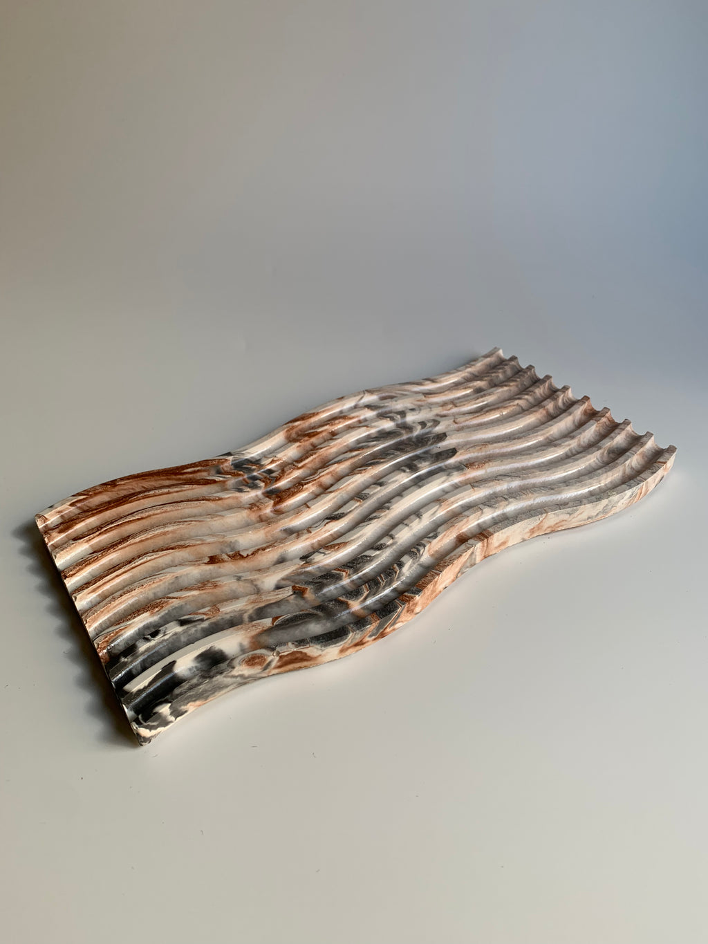 Wavy Tray | Brown & Black Marble