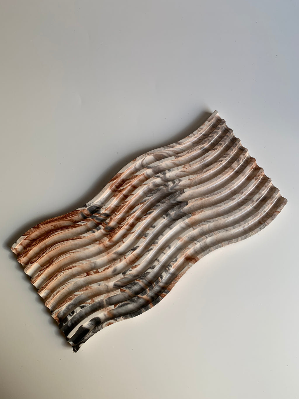 Wavy Tray | Brown & Black Marble