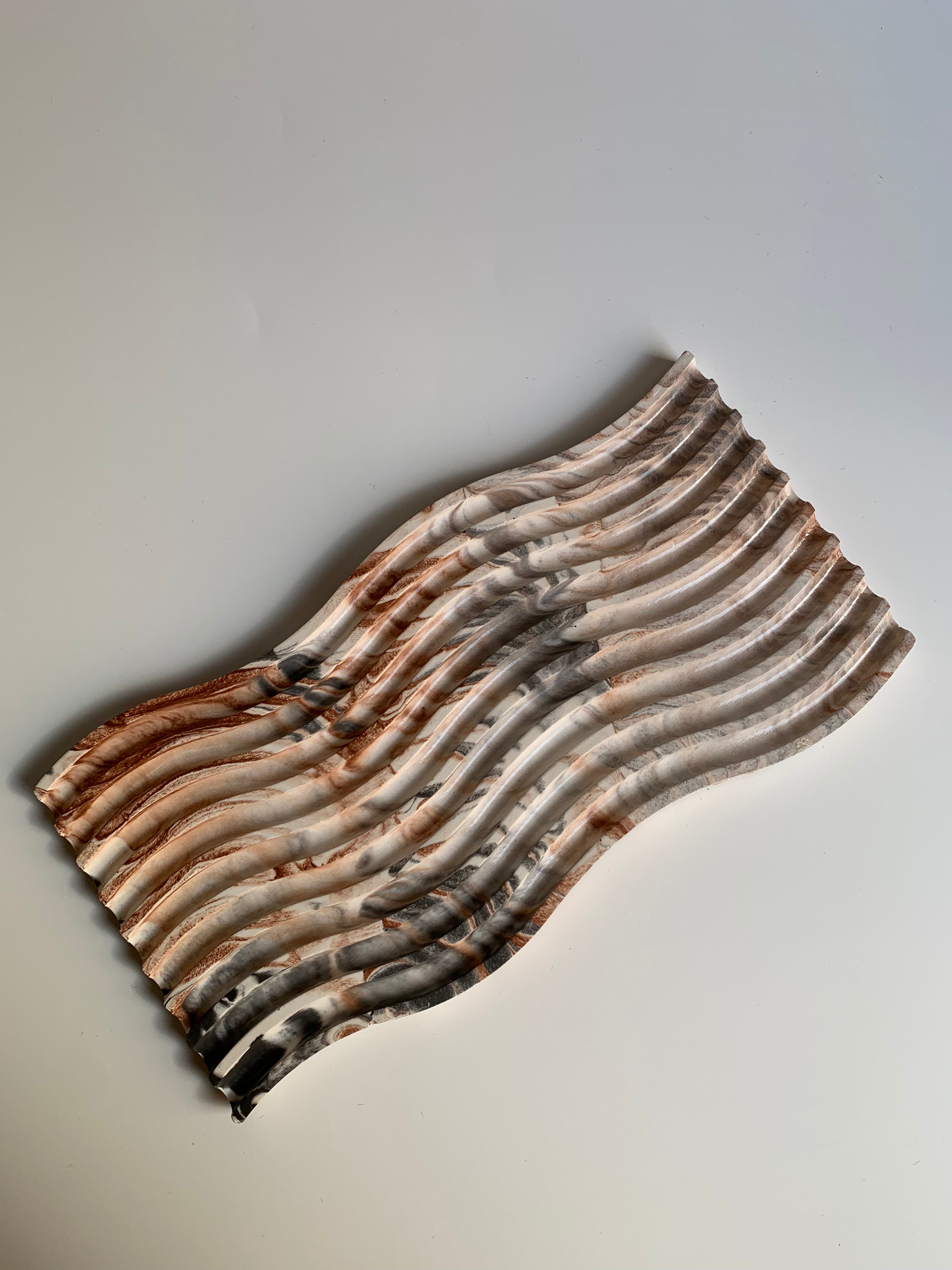 Wavy Tray | Brown & Black Marble