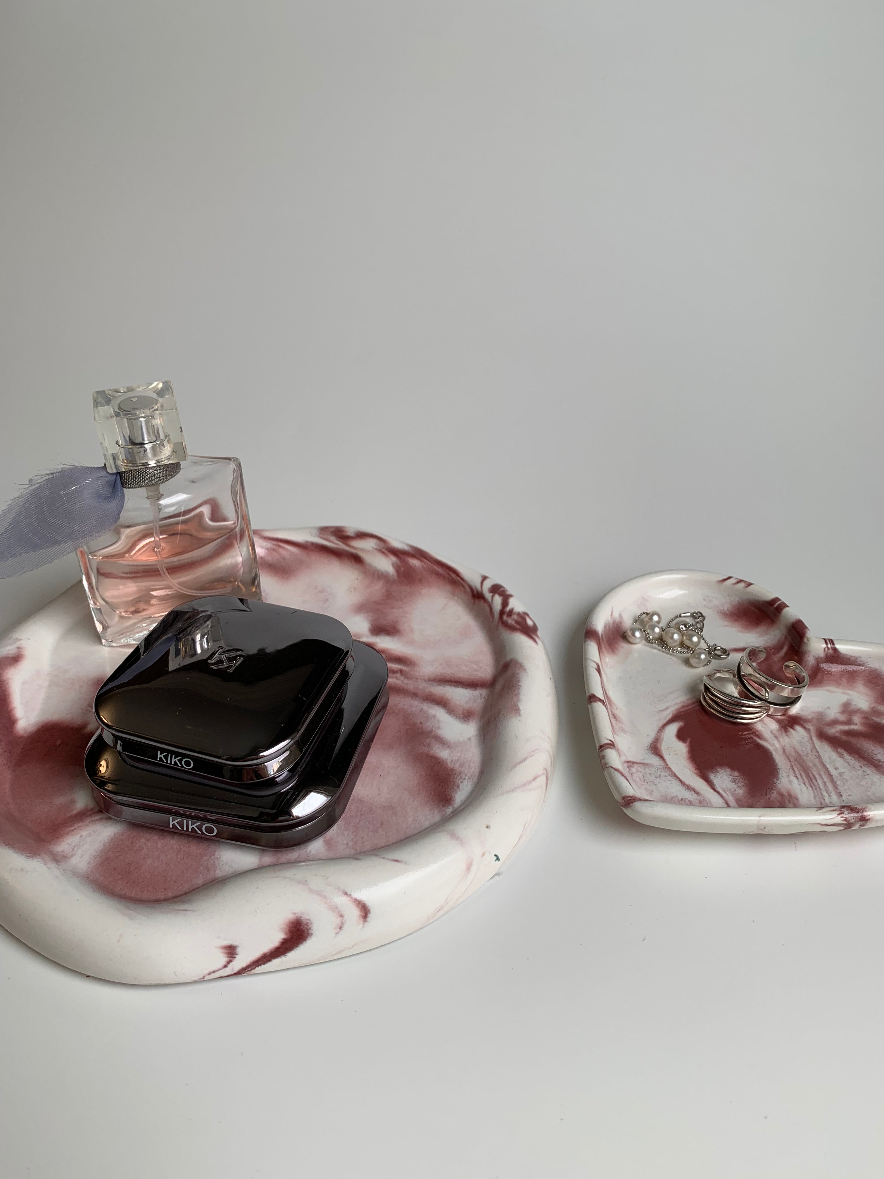 Two pieces set | Maroon Marble