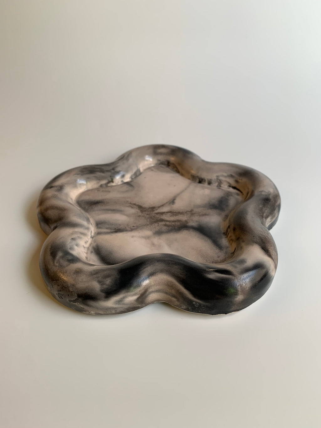 Beige & black trinket dish