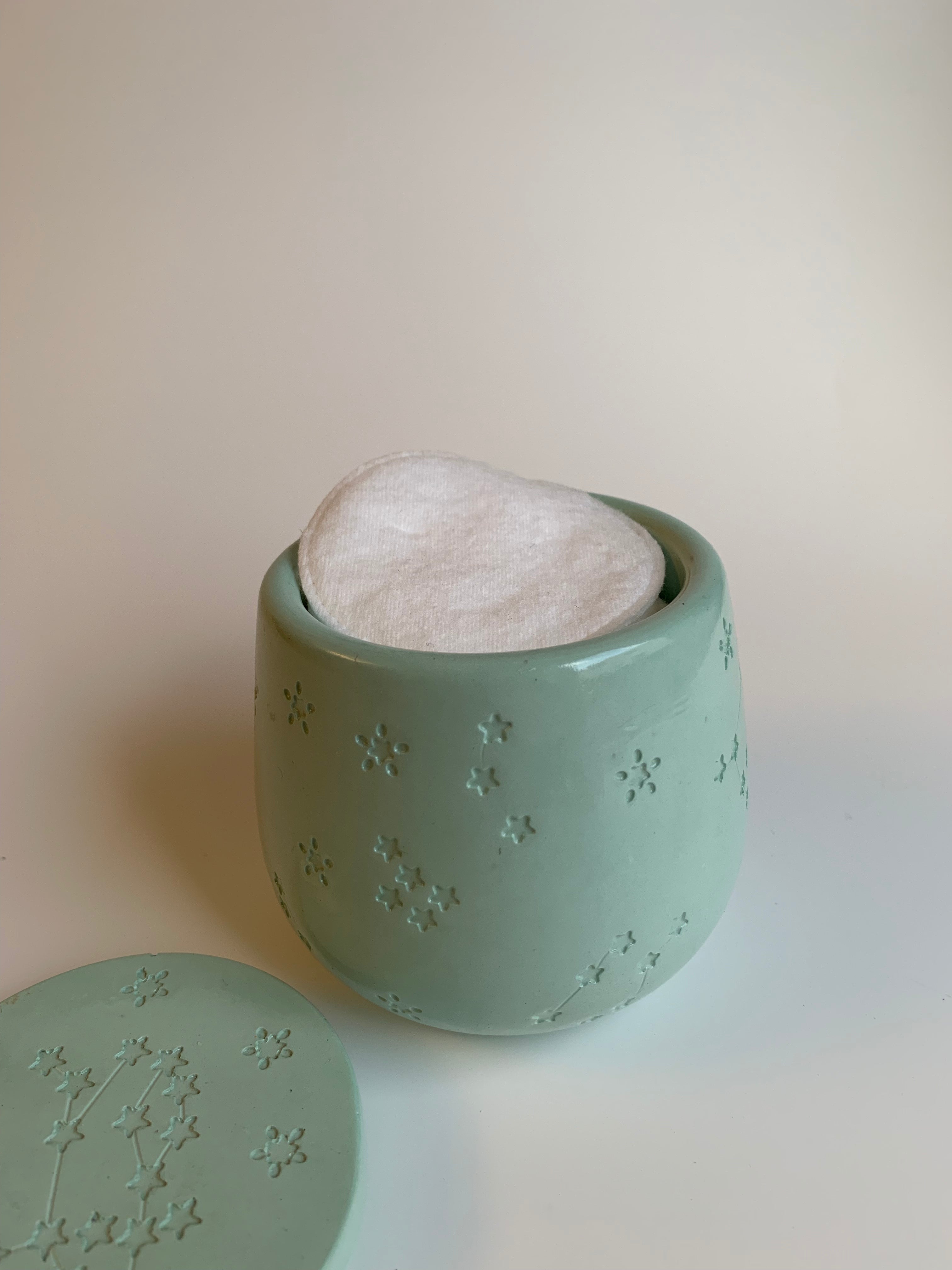 Cotton pads Jar | Soft green
