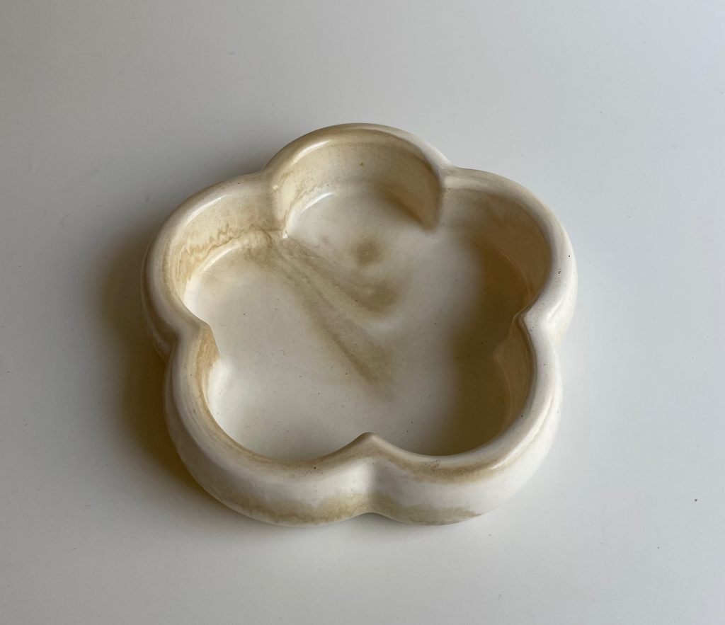 Petals Trinket Dish | Camel marble