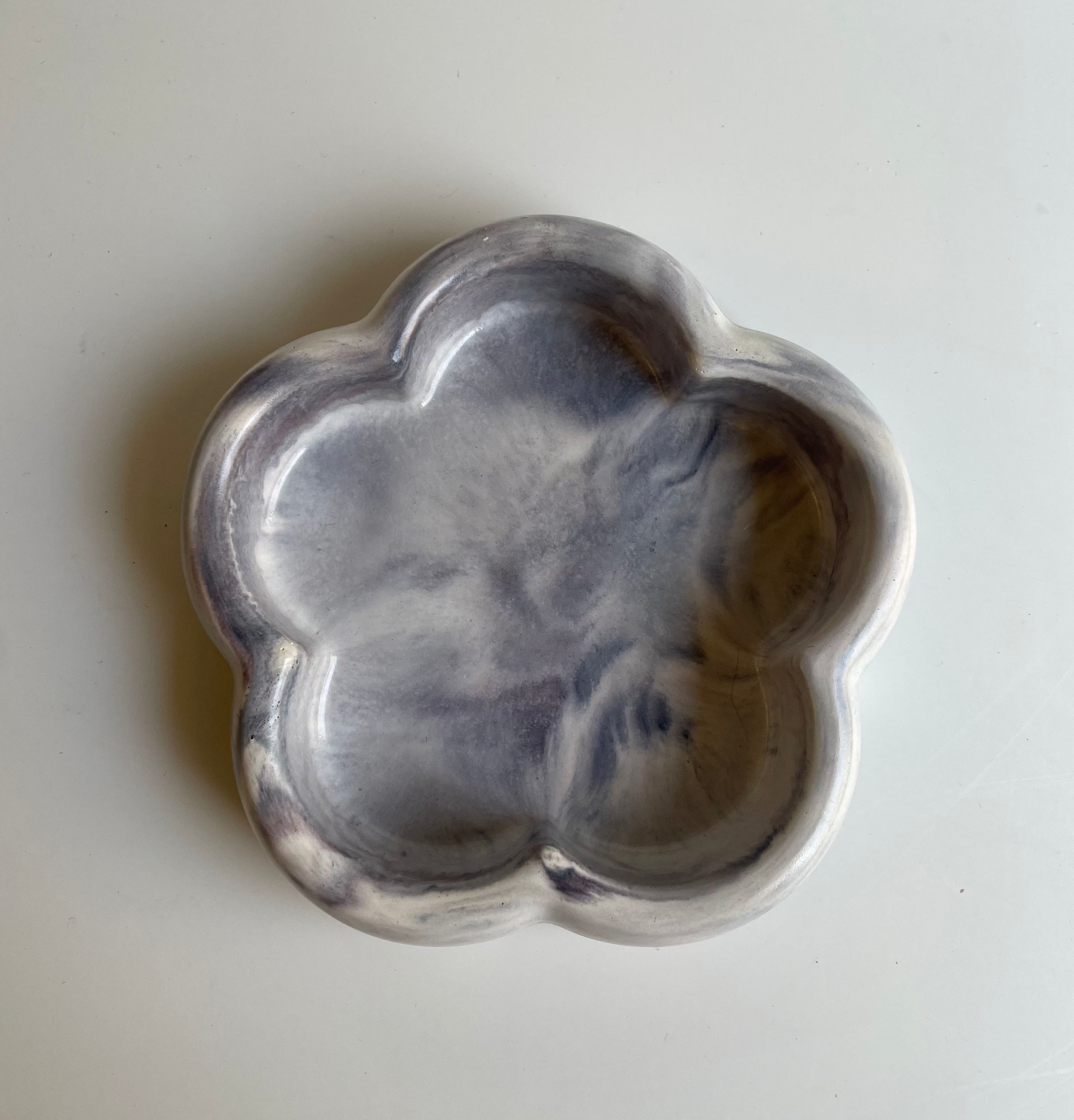 Petals Trinket Dish | Violet marble