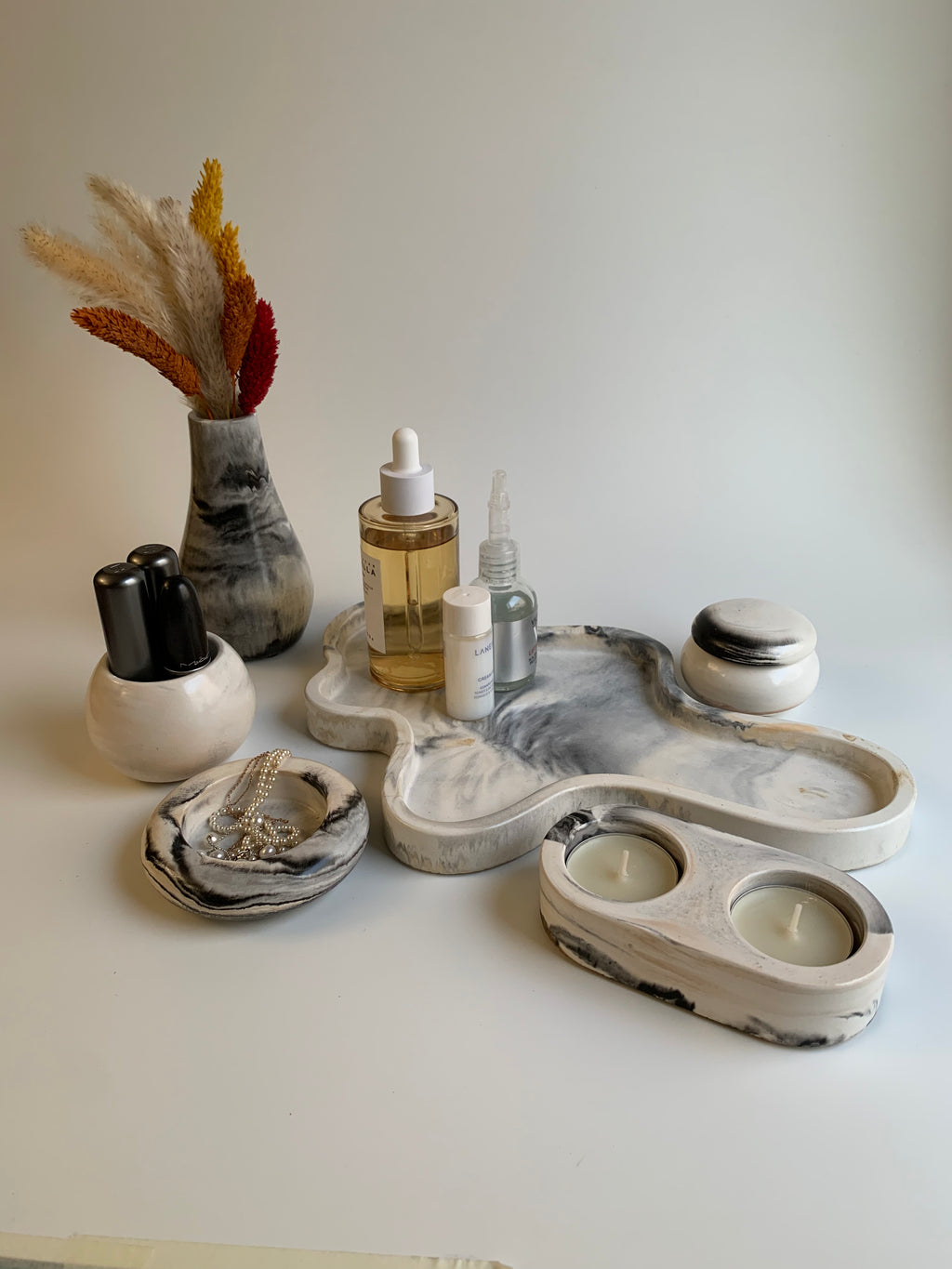 Vanity set | Black & Ivory White Marble