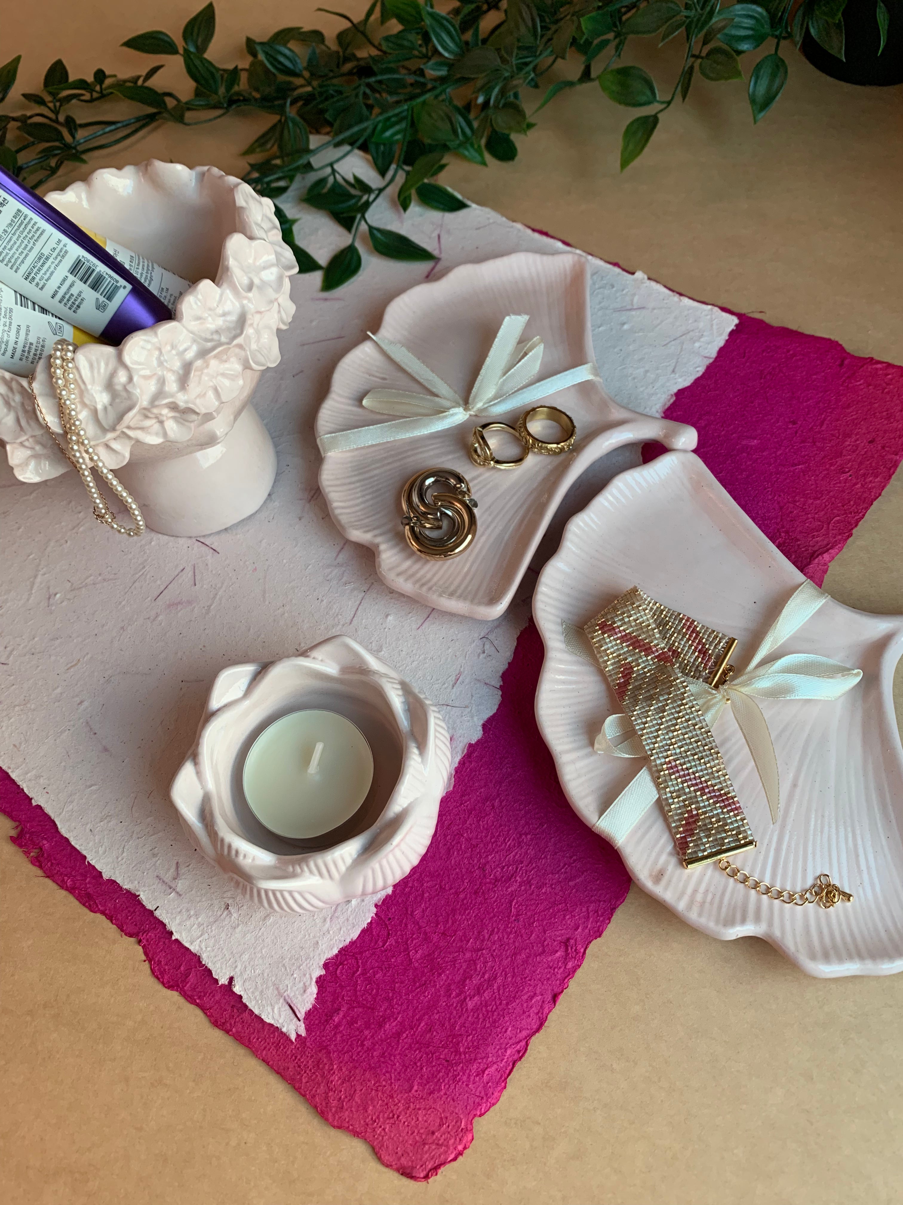 Pink vanity gift set