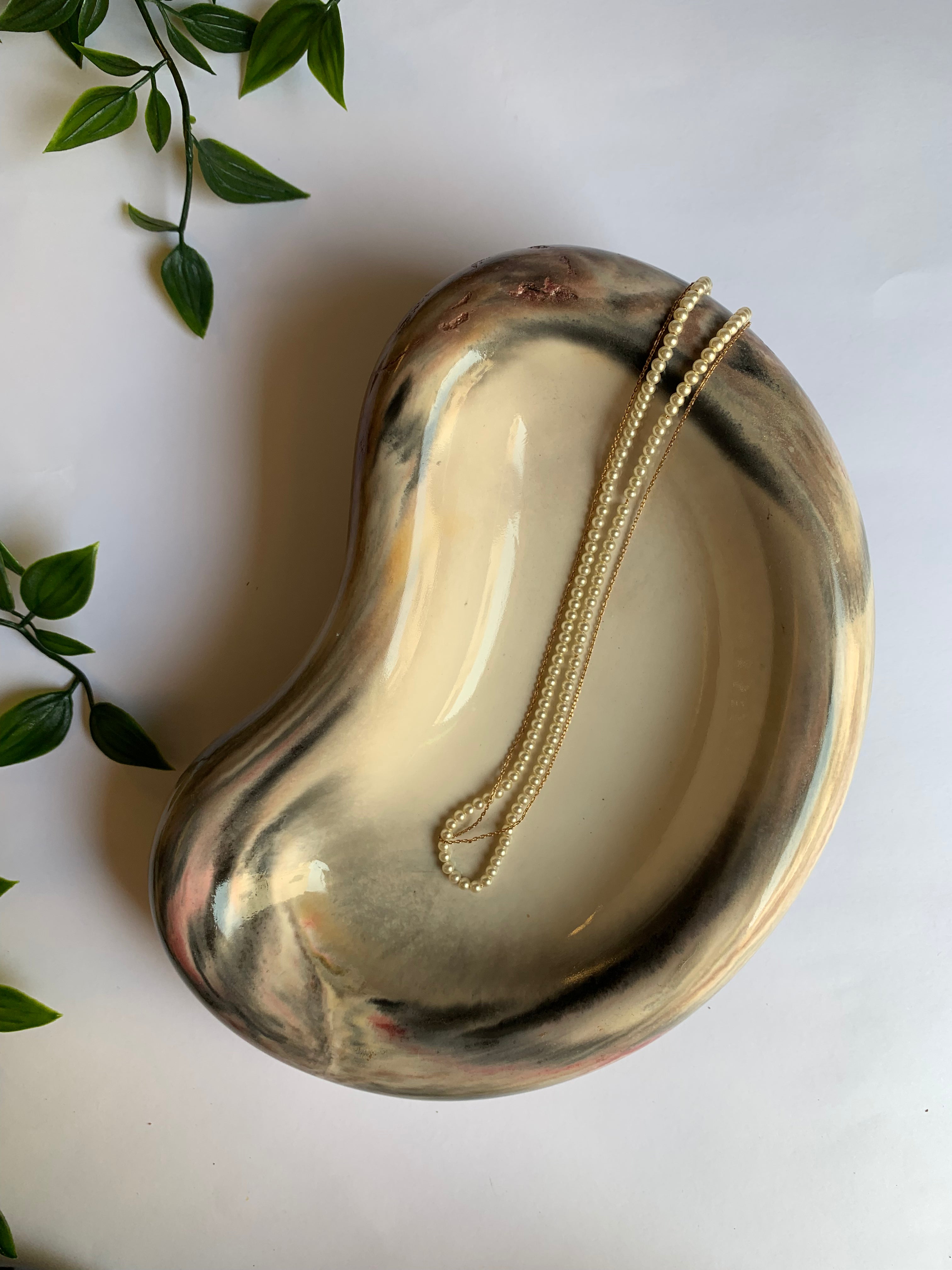 Beige & Maroon trinket dish