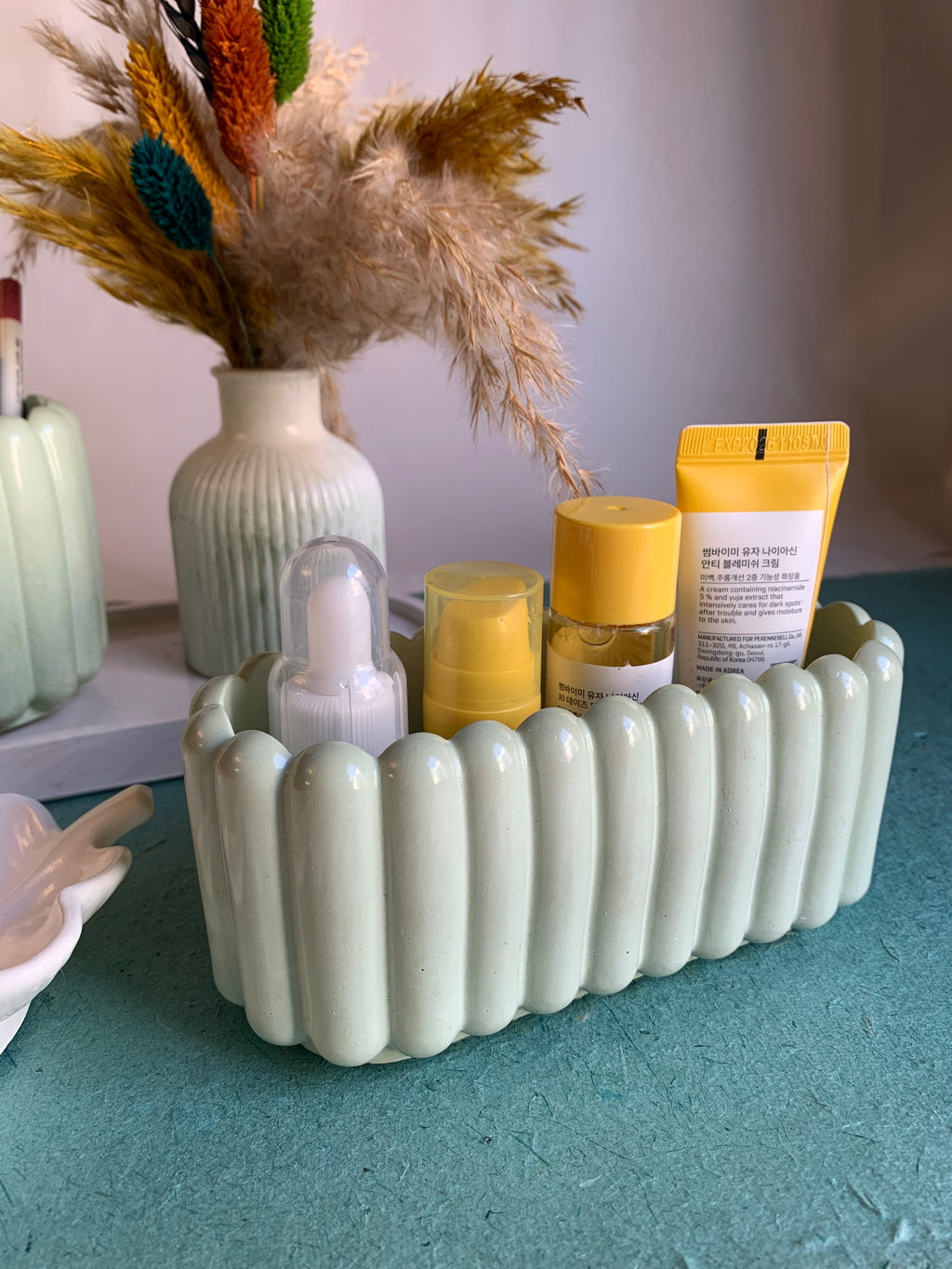 Makeup organizer set