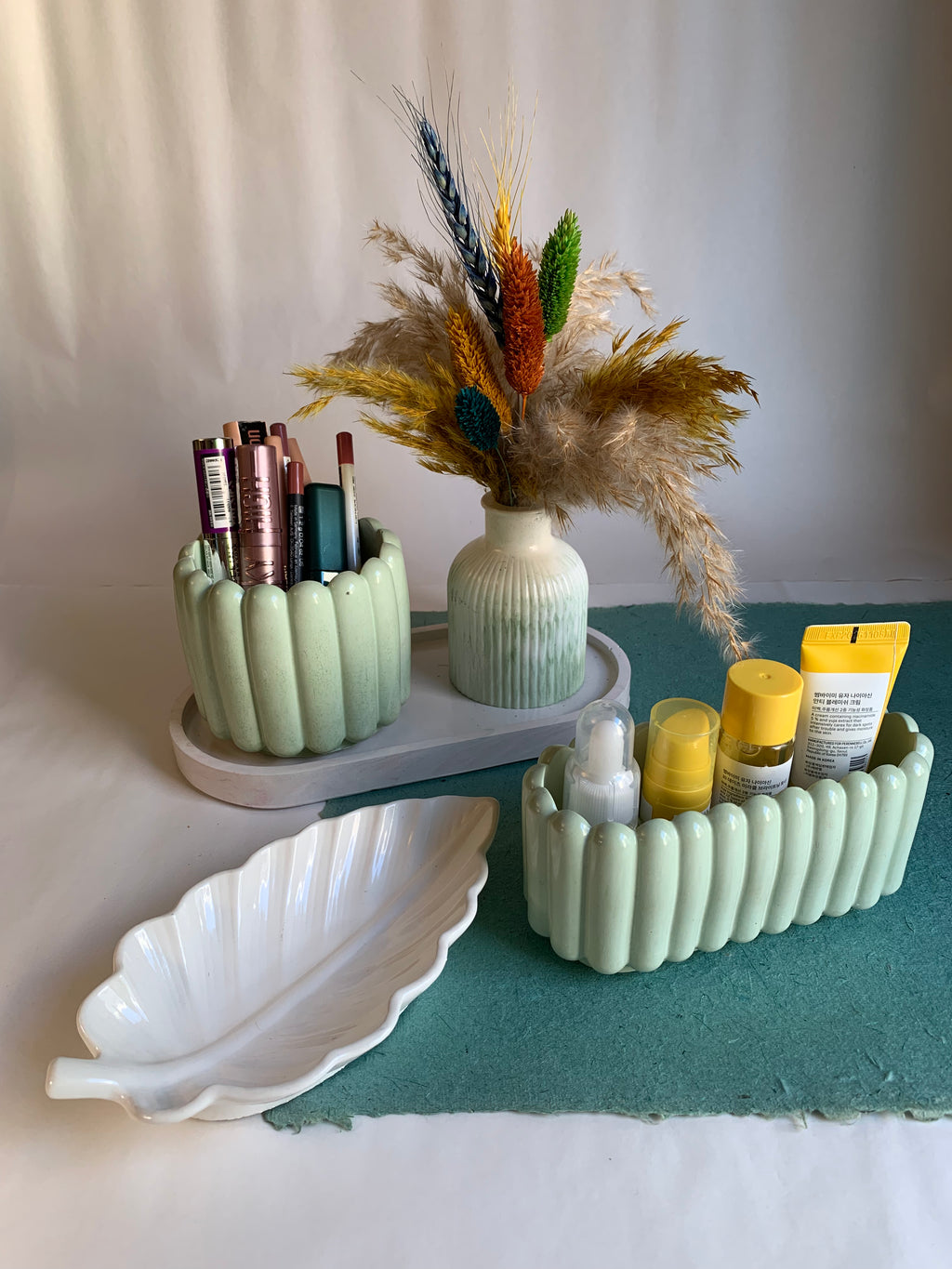 Makeup organizer set