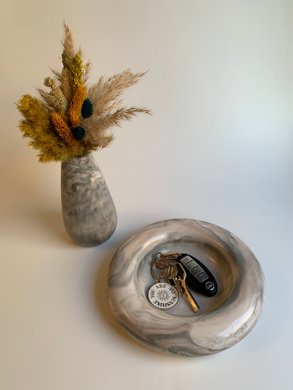 هادئ وترابي