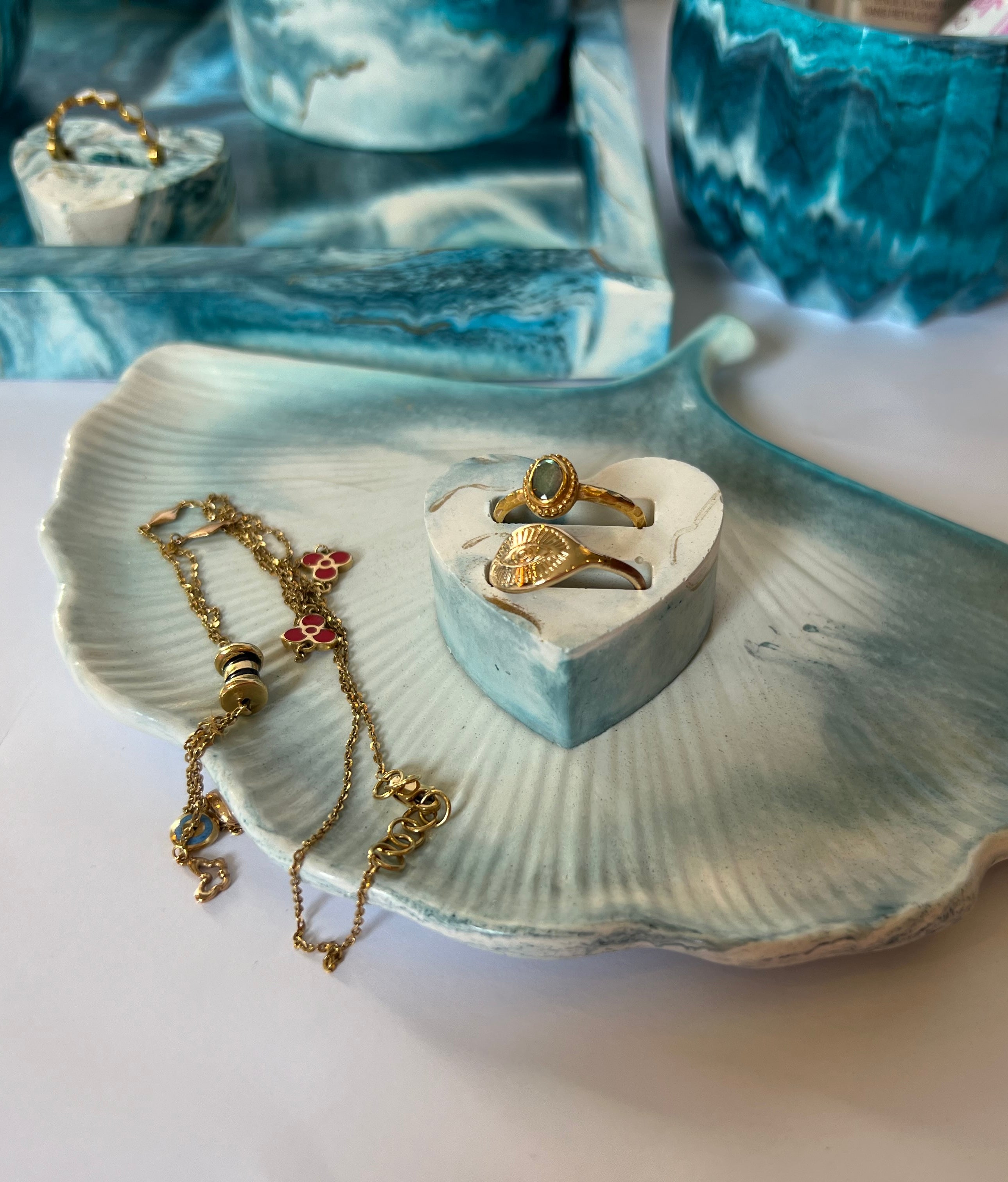 Aqua Gold Complete Vanity Set