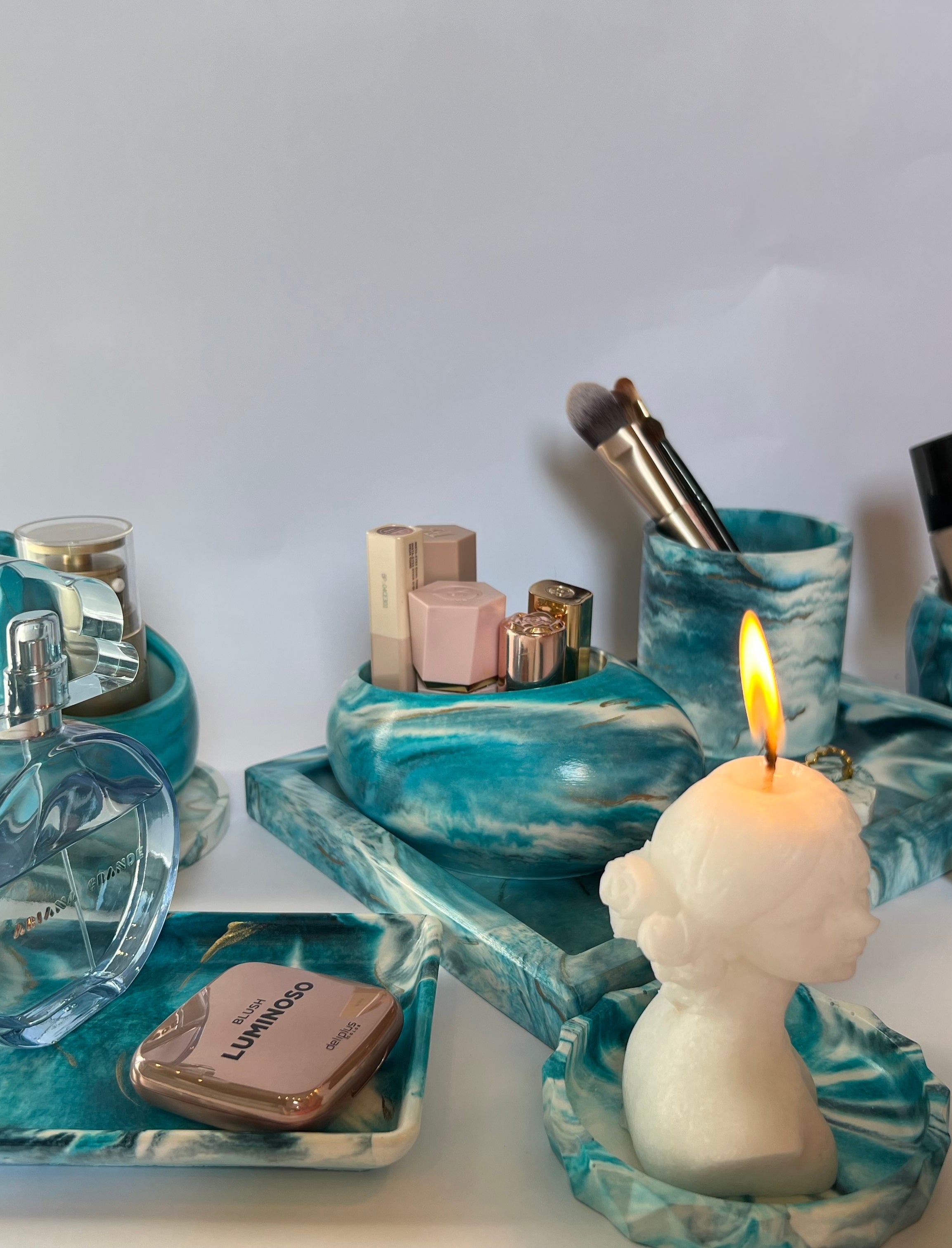 Aqua Gold Complete Vanity Set