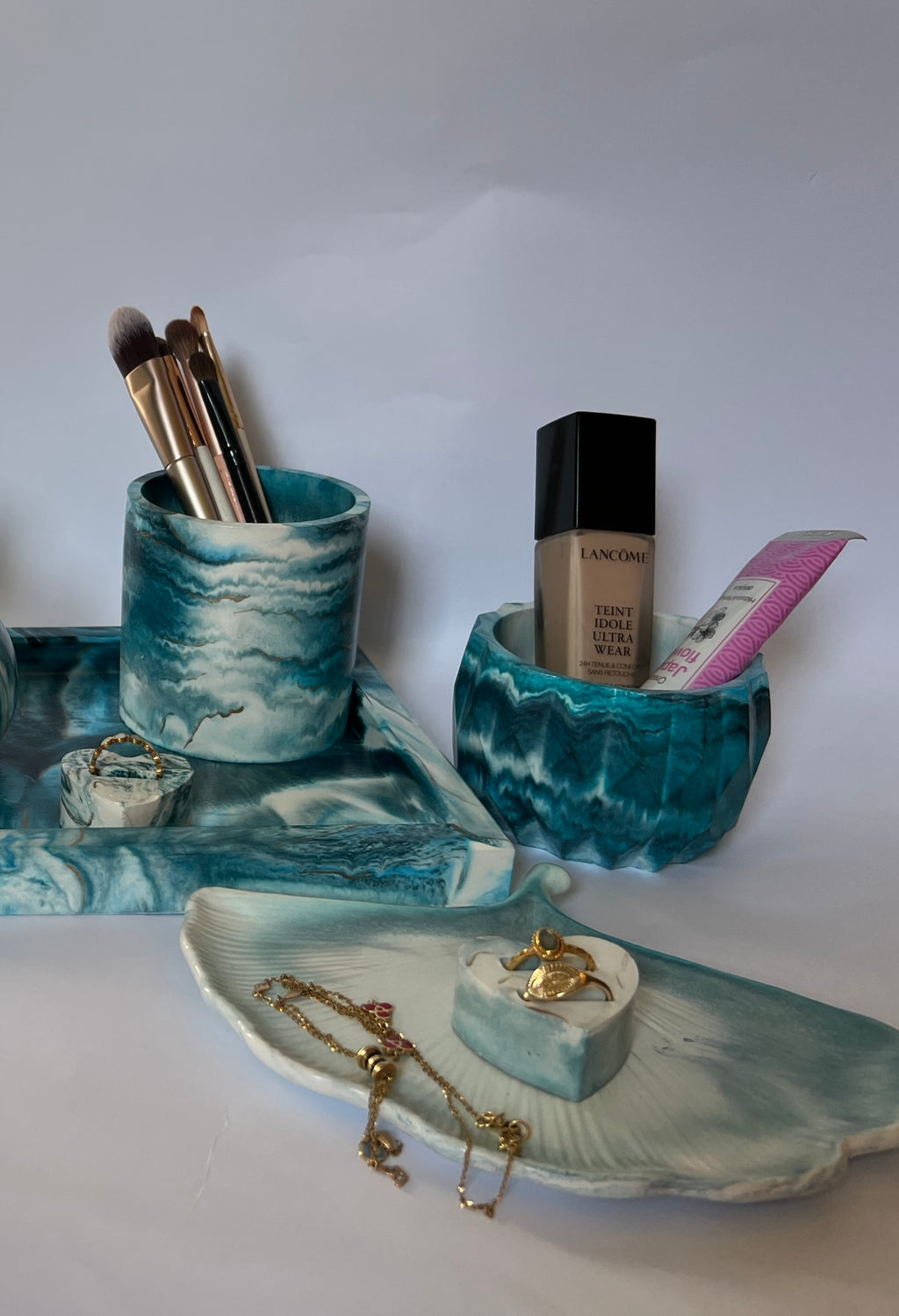 Aqua Gold Complete Vanity Set