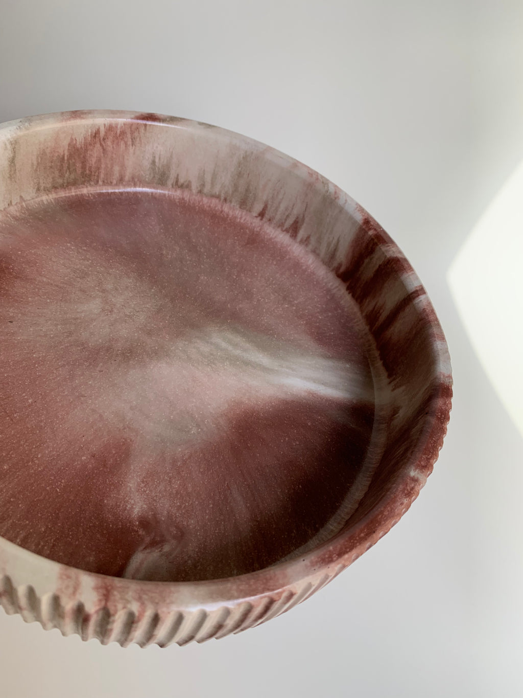 Fluted | Maroon & Greige A