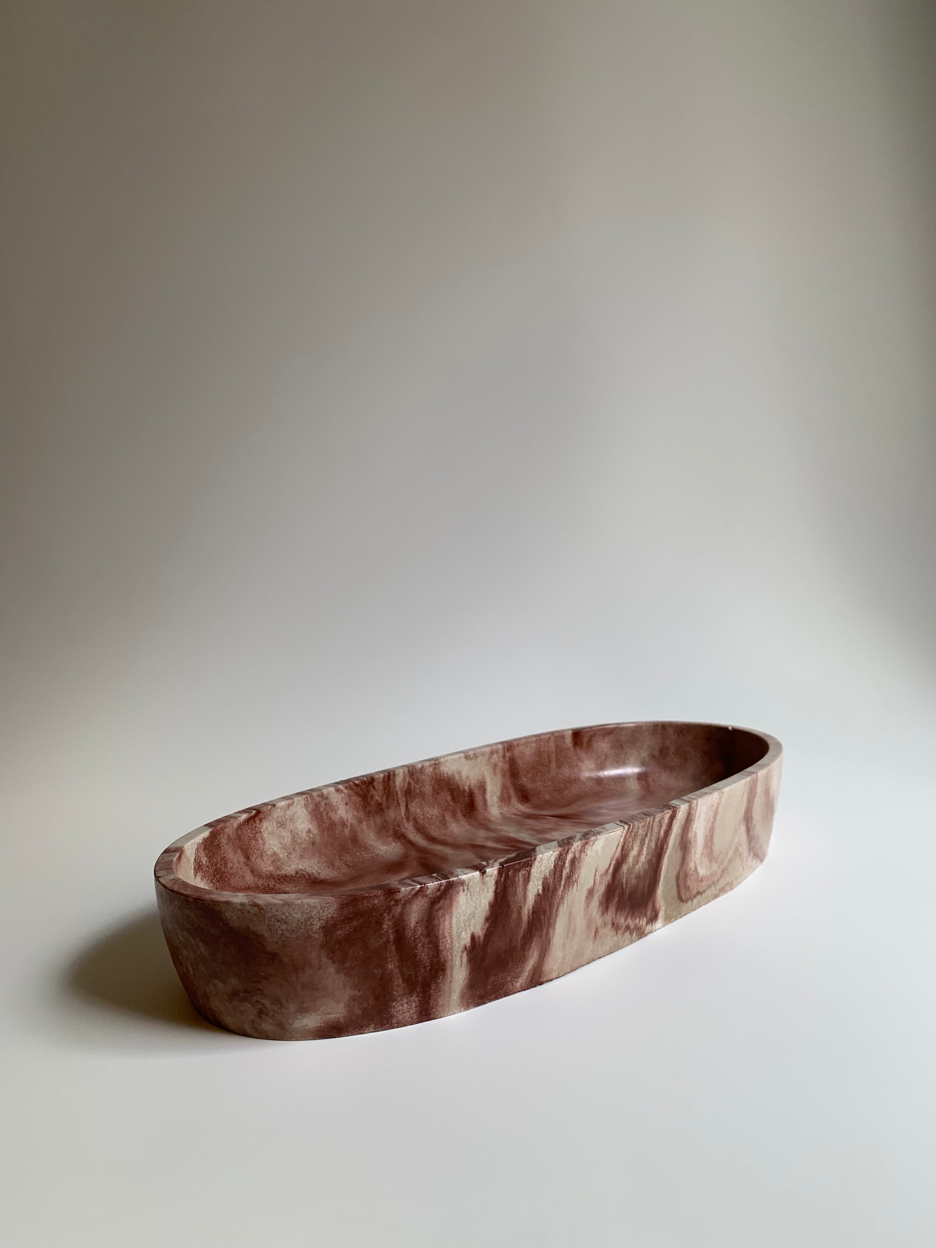 Oval Form | Maroon & greige