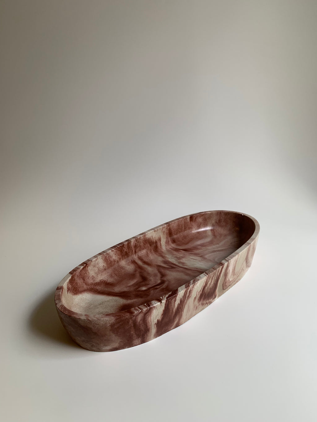 Oval Form | Maroon & greige