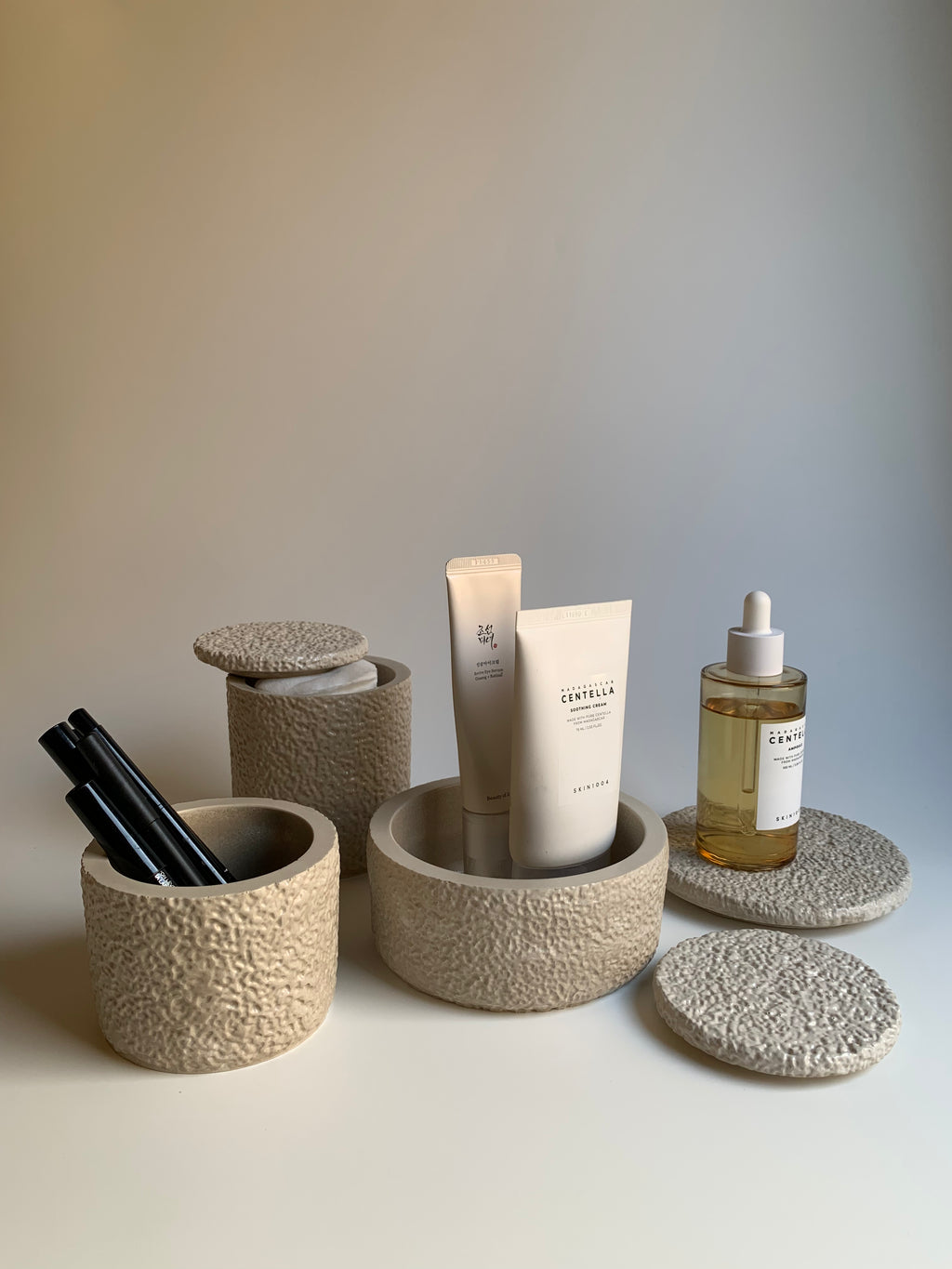 Multi-functional set of Jars | Greige