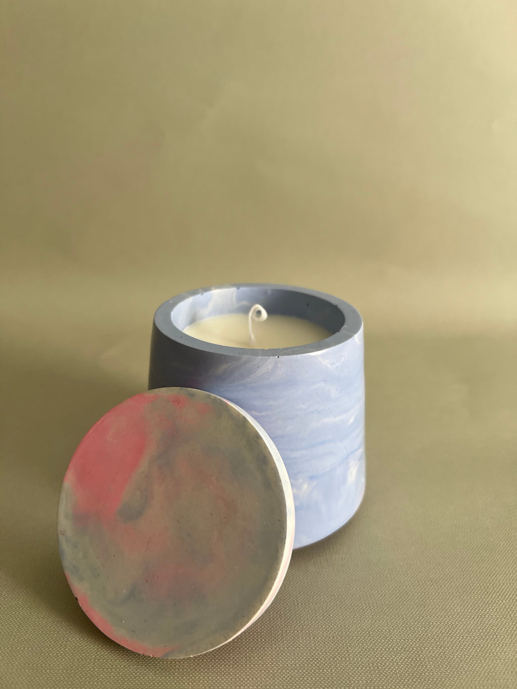 Fluorescent candle jar