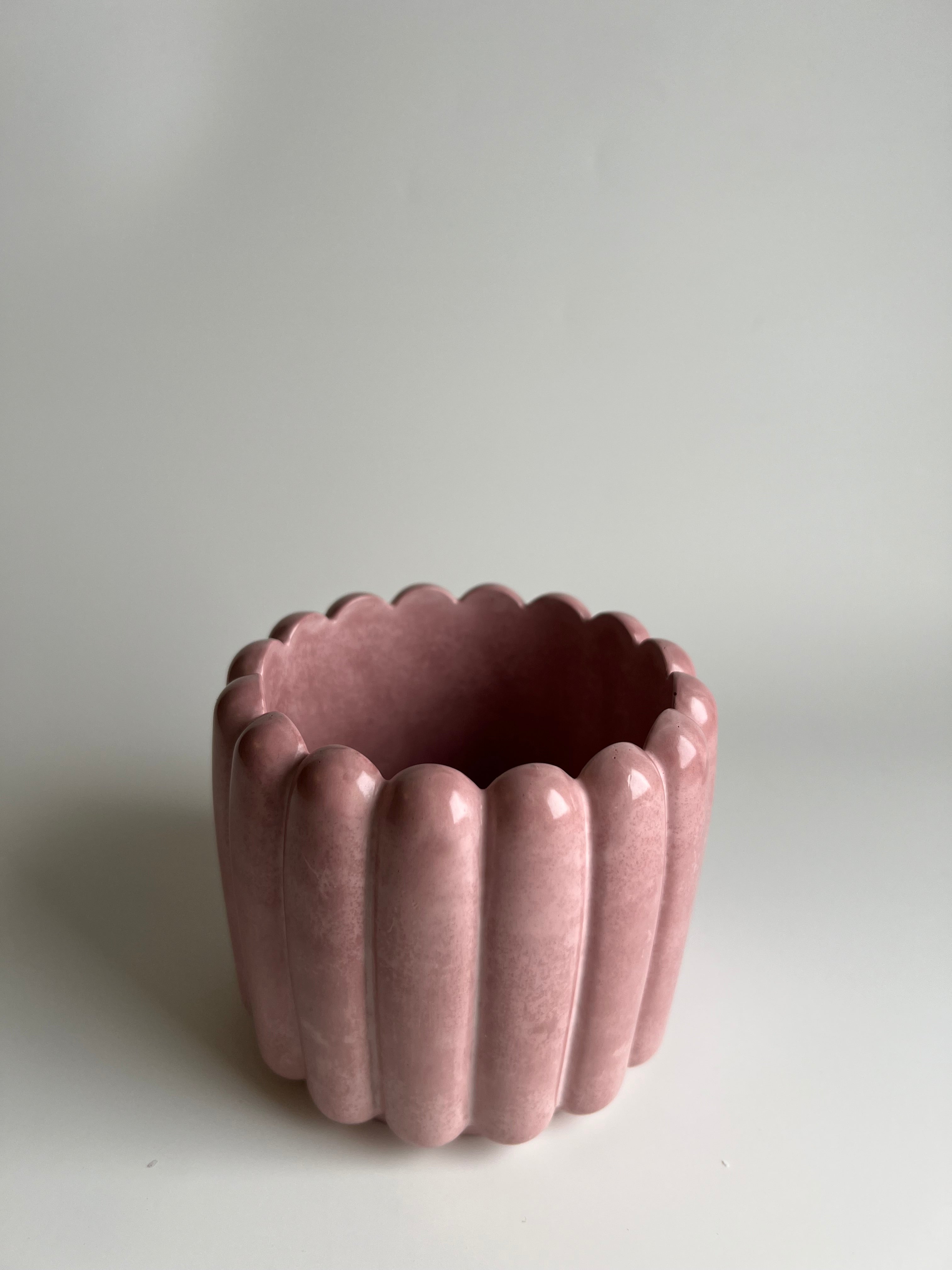 Round Fluted texture pot | Dusty Rose