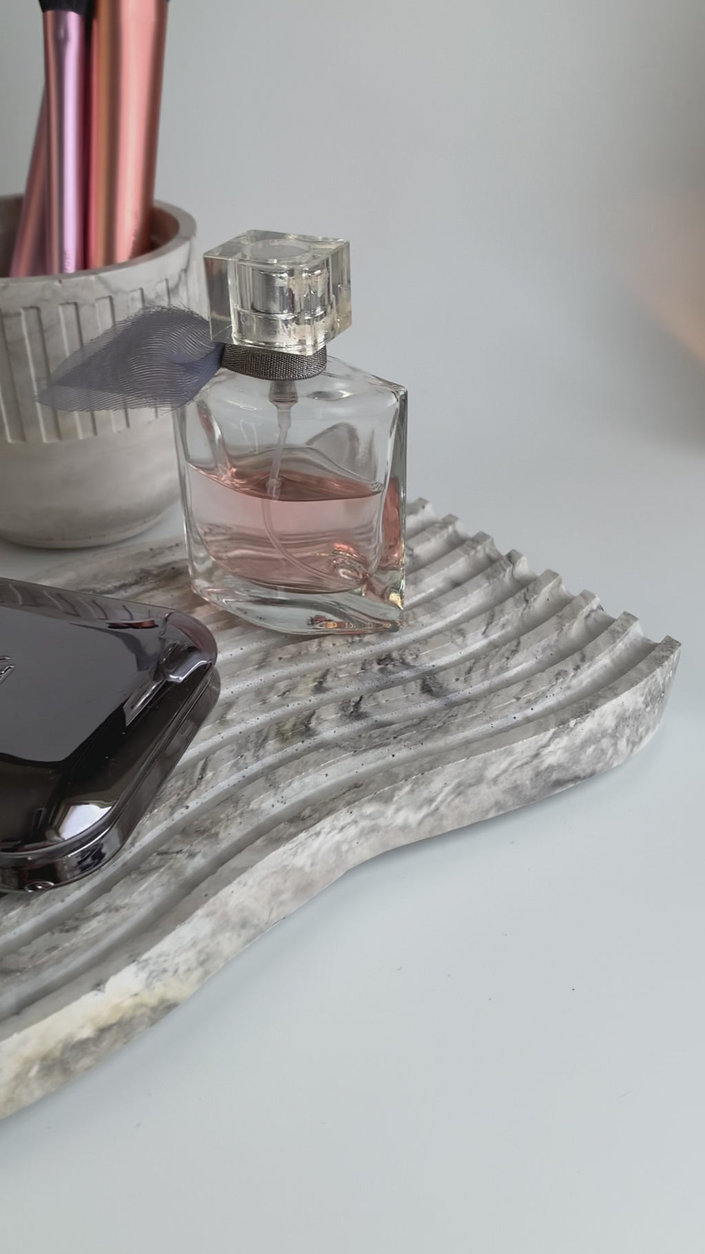 Vanity set | black & white colors