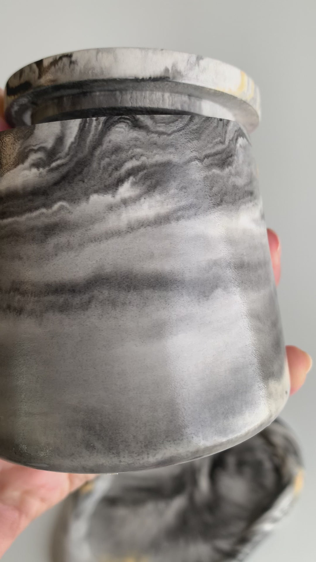 Vanity set | black, white, yellow colors